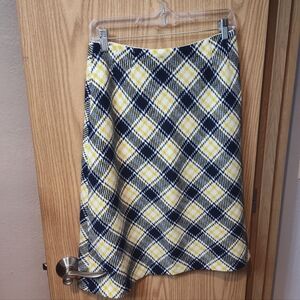 Plaid A-Line Skirt in Yellow and Black Vintage